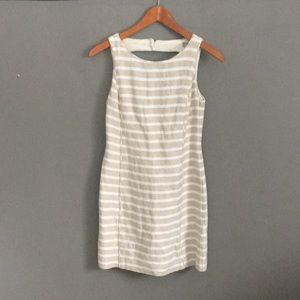 Linen Banana Republic mini